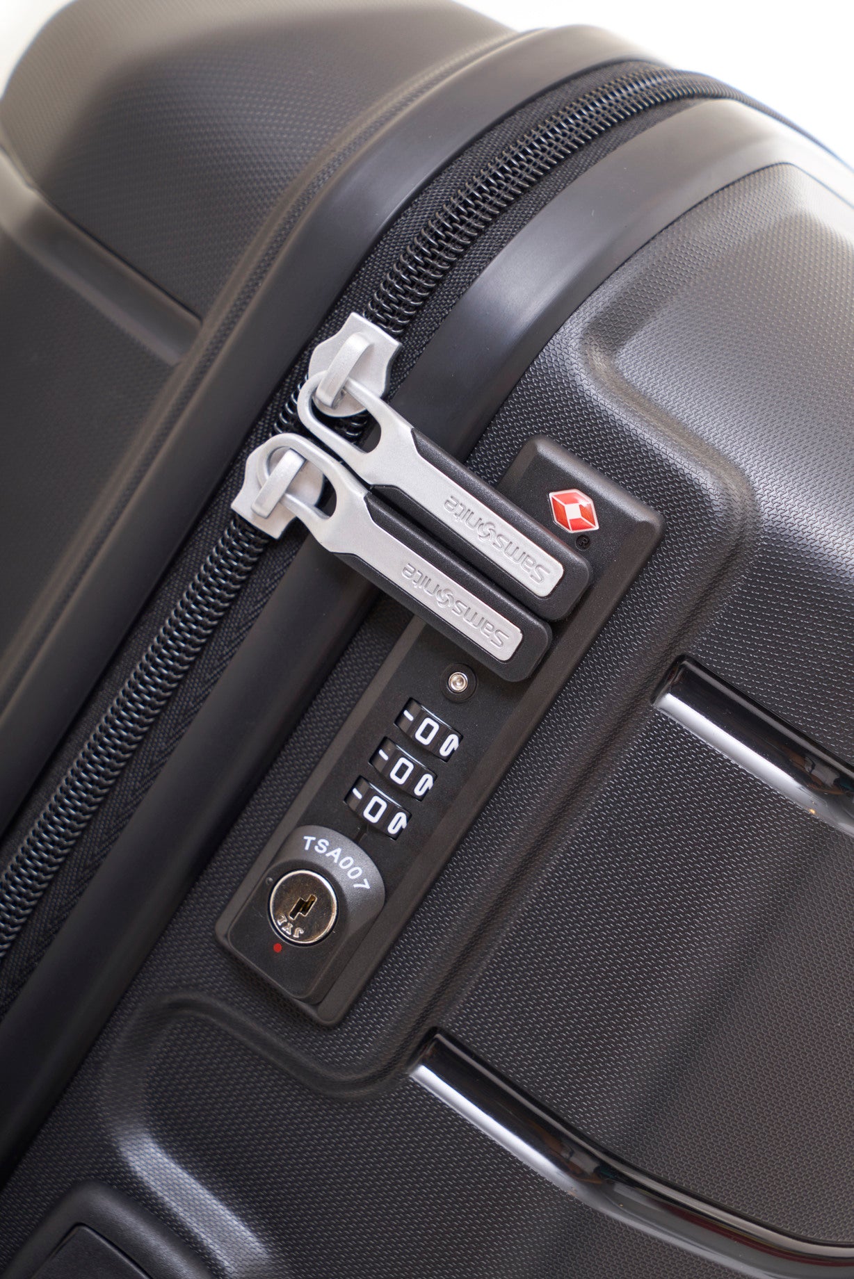 Samsonite Octolite Spinner Cabin Luggage 55cm