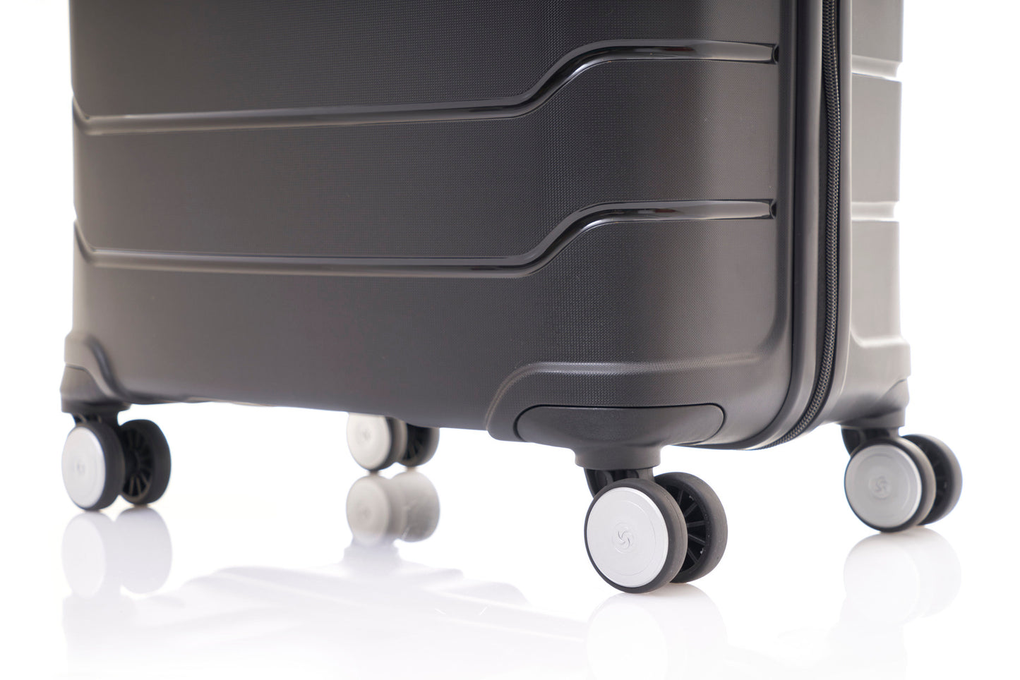 Samsonite Octolite Spinner Cabin Luggage 55cm